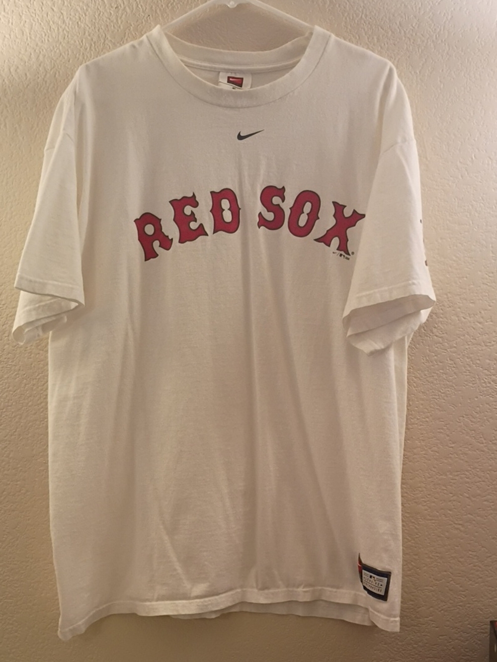 Vintage Nike Dri Fit Team MLB Boston Red Sox T-shirt